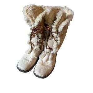 BORN Nome Women's Leather Shearling Winter Boots Size US 8
Color Ivory